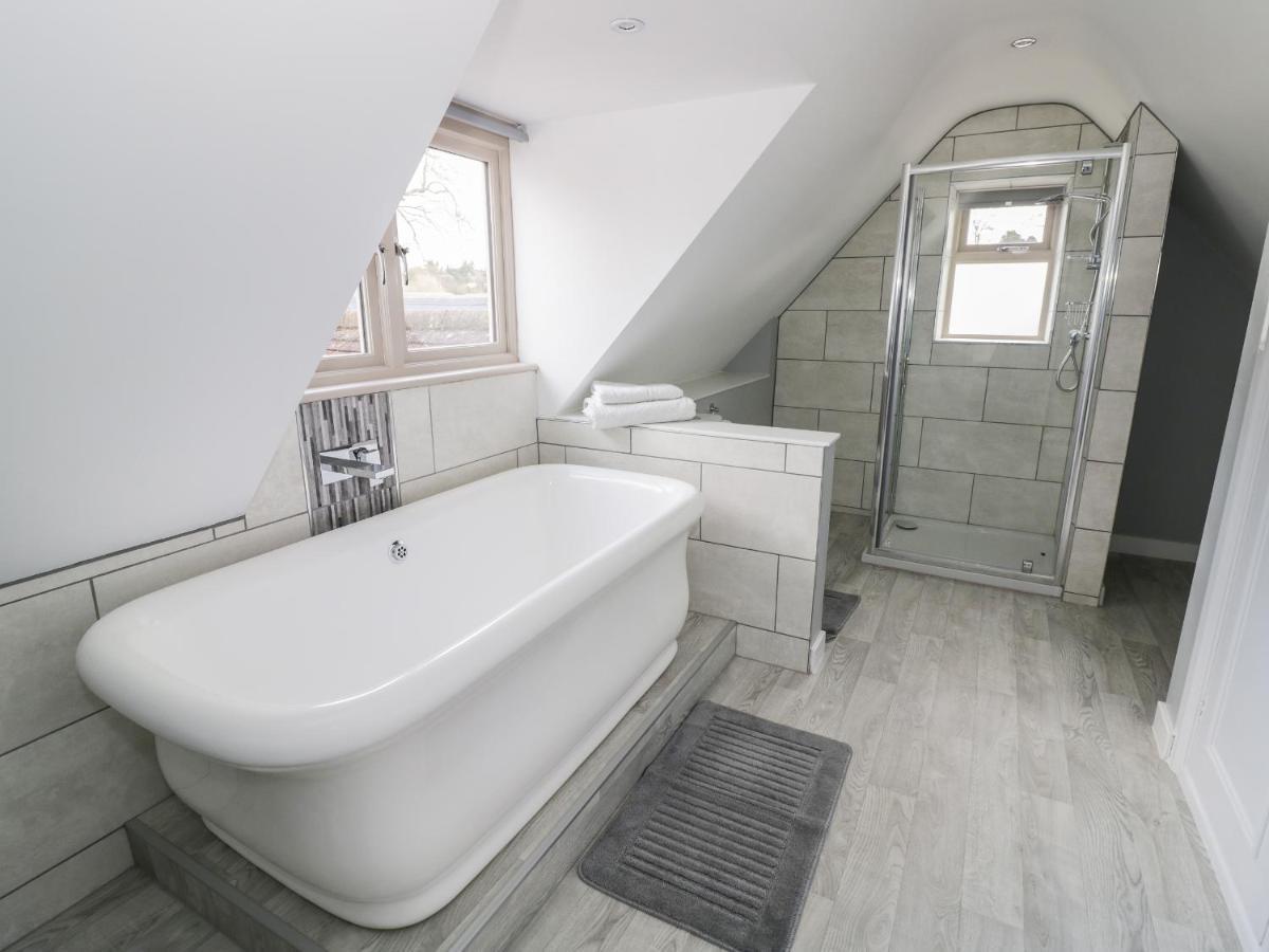 Bakehouse Farm Villa Princes Risborough Exterior photo